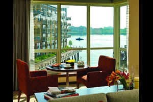 Battery Wharf Hotel, dog friendly hotels in Boston Mass, pet friendly Boston hotels in Massachusetts