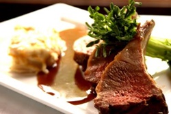 Ma Maison, pet friendly restaurant in Boston Massachusetts, dogs allowed Boston restaurant